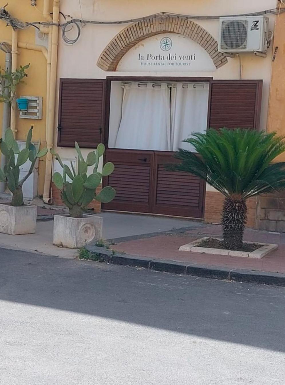 La Porta Dei Venti Apartment Agrigento Luaran gambar
